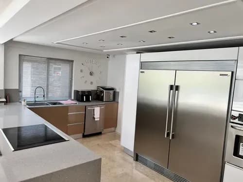 Casa En Venta En Lomas Del Country Guataparo Yt Yenny Teran Vende
