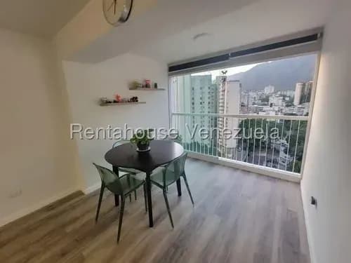 En Venta: Espectacular Apartamento Remodelado En El Bosque