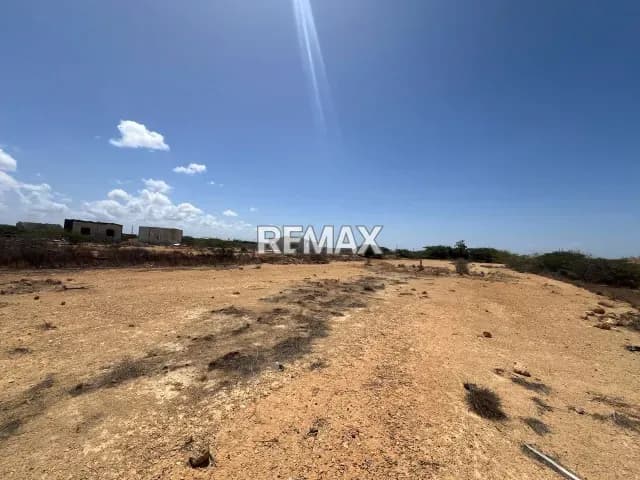 TERRENO EN VENTA