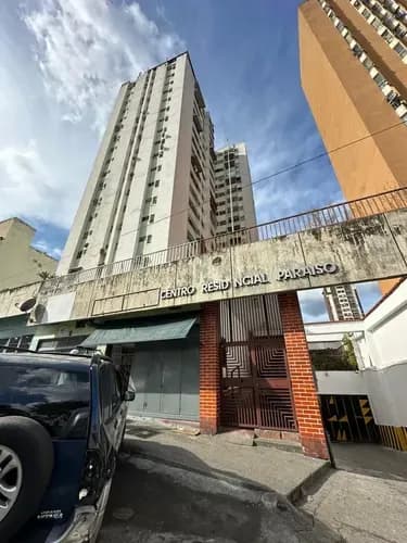 Apartamento En Alquiler En La Parroquia Altagracia, Semi Amoblado. Cs