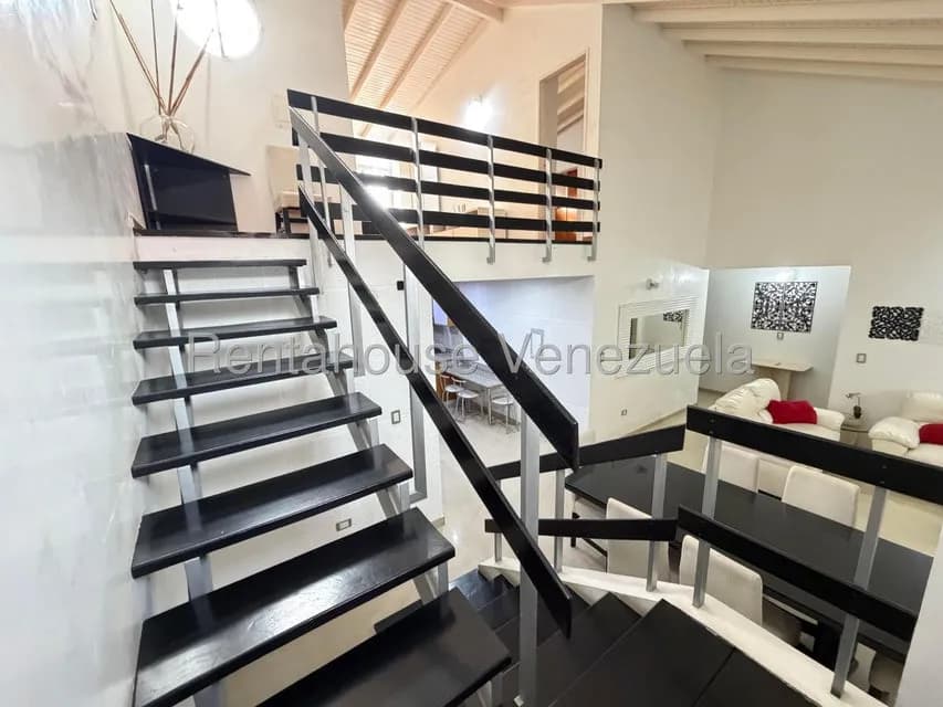Casa (Duplex) en Alquiler en Altos de la Galera, Portuguesa