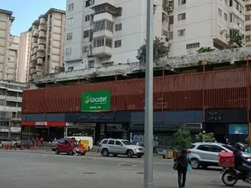 Se Alquila / Local / La Candelaria / 140 M²