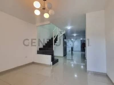 Townhouse en Alquiler en Terrazas de La Ensenada, Estado Yaracuy