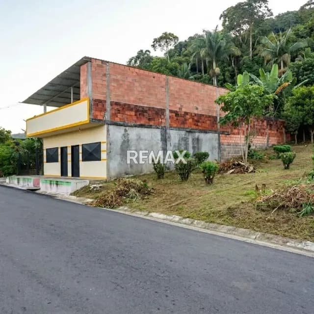 EN VENTA TERRENO EN SANTA ANA DEL TACHIRA