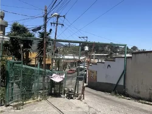 Venta De Terreno Km14 Junquito Urb. Los Molinos