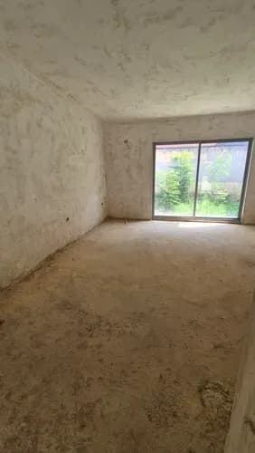 Tonwhouse En Venta En San Diego Res Santa Cruz Con Planta 100 (ac)