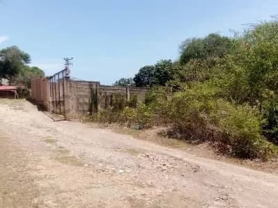 TERRENO EN PLAYA EL AGUA ISLA DE MARGARITA VENEZUELA