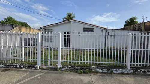 Casa En Venta Urbanización Los Samanes 1