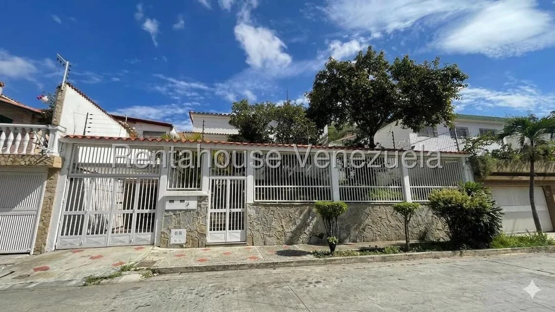 Casa (Multipes Niveles) en Venta en Vista Alegre, Distrito Metropolitano