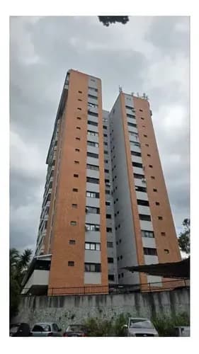 Se Alquila Apartamento Ubicado En Santa Fe Este Por $1.200