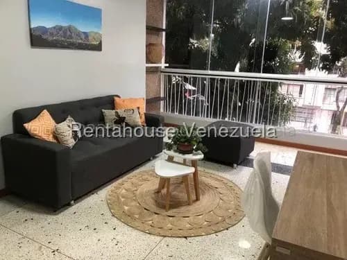 Alquiler De Comodo Y Hermoso Aparatmento En Los Palos Grandes Jg