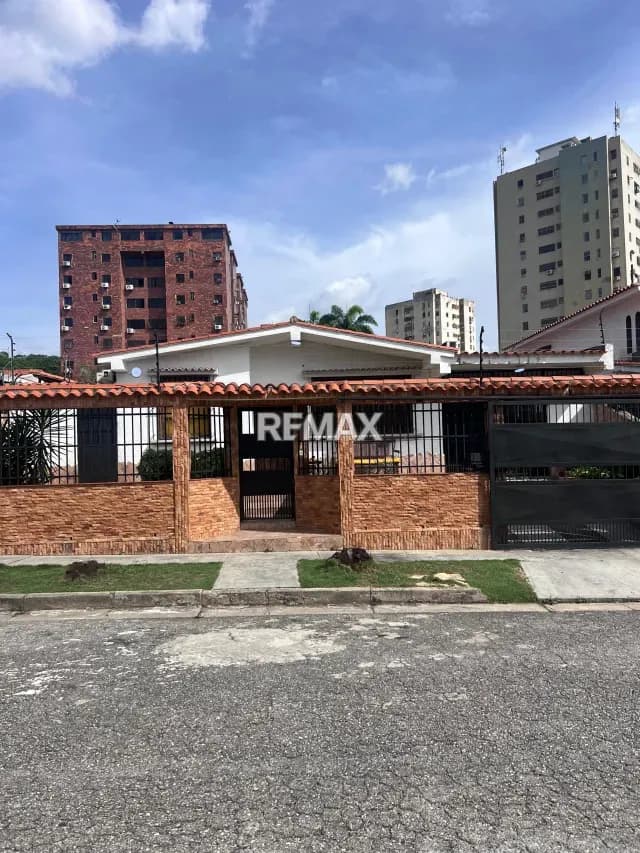 Casa En venta De Una Planta En Trigal Norte valencia