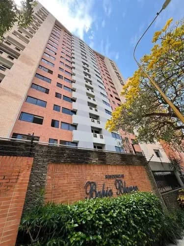 Lisbeth Mantilla Vende Apartamento En Res. Bahia Blanca, La Trigaleña Alta, Valencia.
