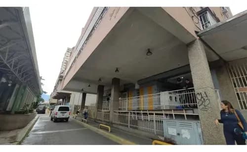 Venta Local-oficina, 113m2, Los Cortijos, Municipio Sucre