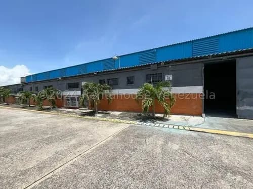 Se Alquila Galpon En Condominio Cerrado Con Seguridad Y Vigilancia 24h, 1800 Mts2, Ideal Para Industria Alimenticia O Farmaceutica, Zona Ind La Hamaca, Maracay, 24-29136 More
