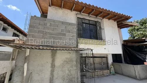 Gr Casa Venta Terrazas Del Club Hipico 420m Calle Cerrada 3hab Para Terminar Remodelacion 26-19714