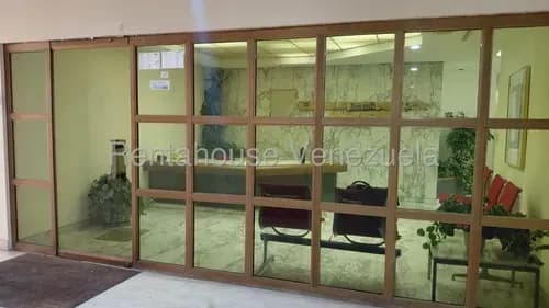 Venta Local De Oficina De Lujo, Para Ser Actualizada A Su Gusto! Lleva Tu Negocio Al Siguiente Nivel. 26-19233 Js