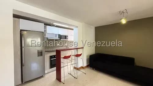 Apartamento En Alquiler Lomas De Las Mercedes Mls# 26-13819 Christian Szotyori