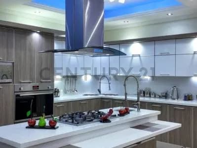 Casa amplia y cómoda de 605m2, Ubicada en Puerto la Cruz Sector Pozuelos