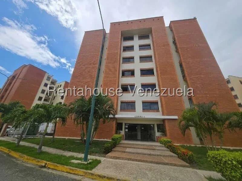 Apartamento (1 Nivel) en Alquiler en Parque Las Trinitarias, Lara