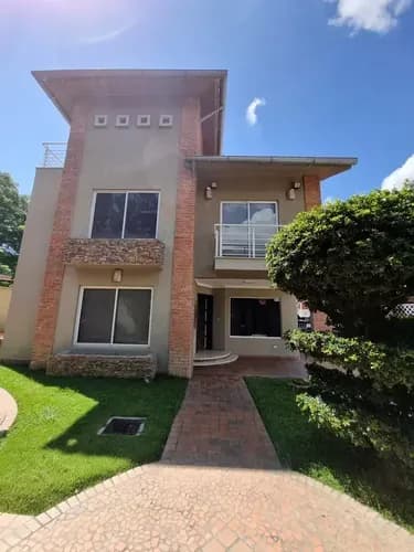 Sky Group Vende Casa Amoblada En Villas De San Diego, Country Club. Etc-013