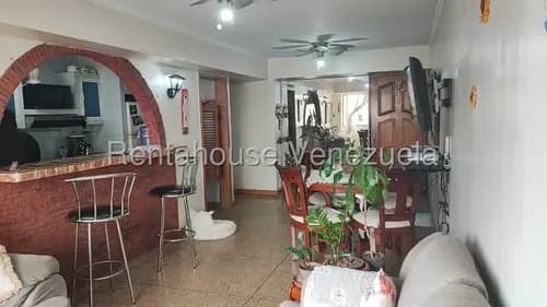 Apartamento En Venta Parroquia Altagracia. Cód. 26-19054