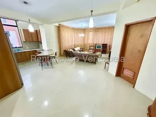 Apartamento En Venta Zona Este Barquisimeto Lara, Venezuela/ #26-3233 / 4 D/ 4 B/ 160 M2