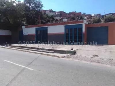 Galpón en venta en Ezequiel Zamora, Catia La Mar, Vargas - $195k