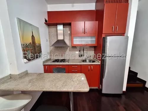 Excelente Apartamento En Alquiler En Campo Alegre 26-13069 - Hgk