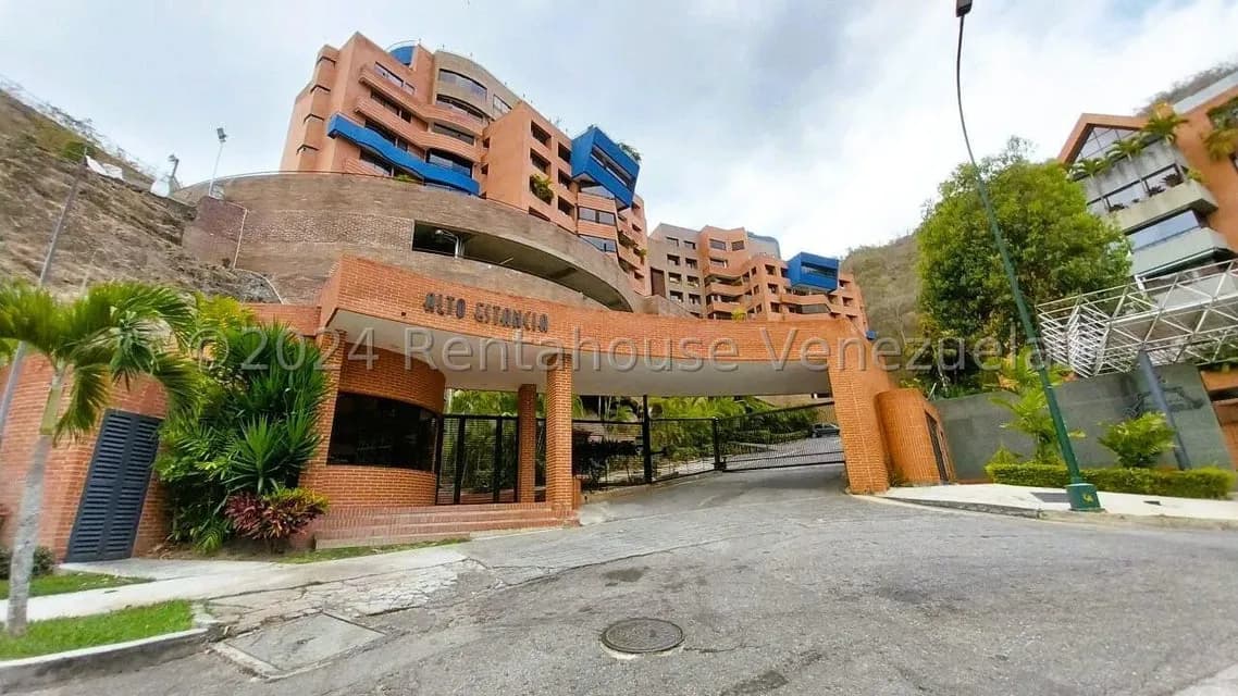 Apartamento (Planta Baja) en Venta en Lomas de La Alameda, Distrito Metropolitano