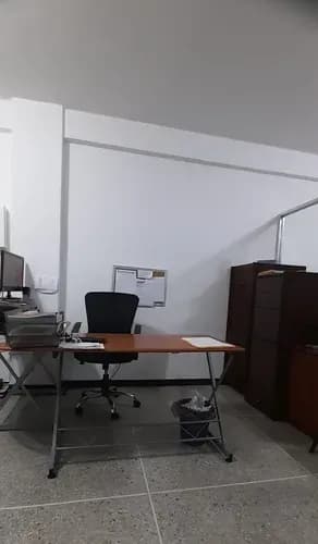 Local U Oficina En Venta En Puerto Cabello, Zona Centrica, Concurrida, Oficina Administrativa, Agente Aduanal, Consultorio (m.g 20-05-26)