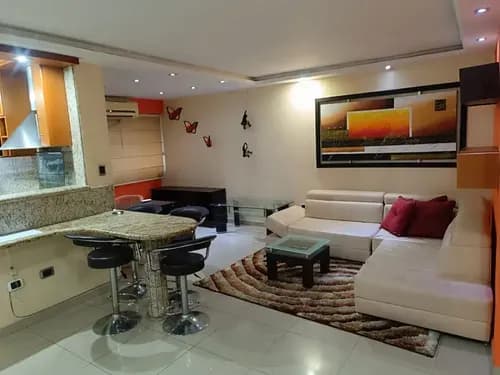 Ad, Alquiler De Apartamento Urb.trigal Norte / Resid.apolo 4.. (diagonal Al C.c Patio Trigal).