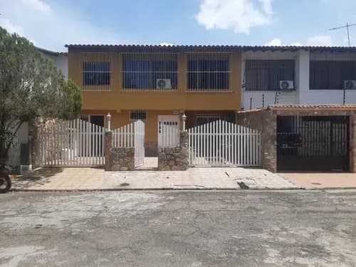 Ad, Vende Casa En Naguanagua Urb. Parque Naguanagua