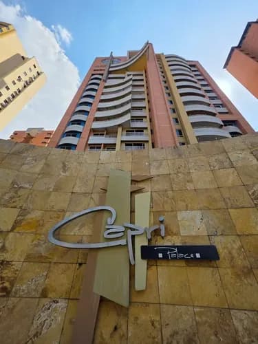 Apartamento Exclusivo En Valencia. Urb. La Trigaleña. Res. Capri. Pozo Propio, Planta Eléctrica100% Amoblado Y Equipado (mer)