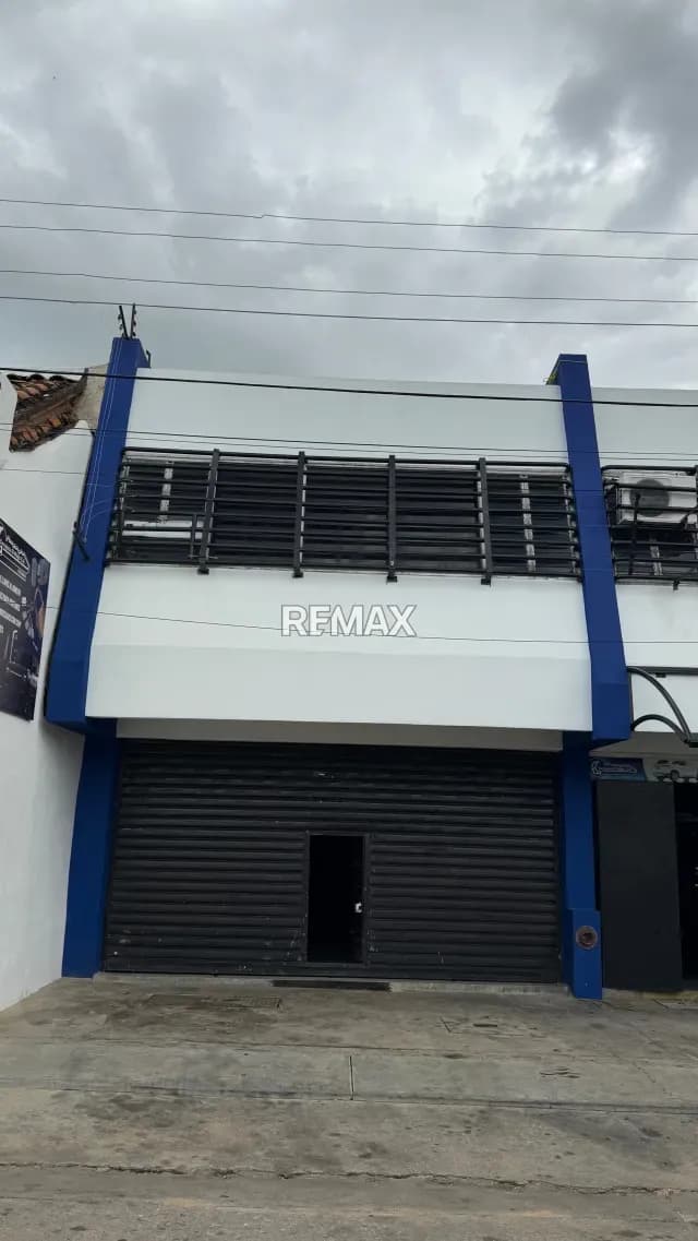 Alquiler local a 1 cuadra de la avenida bolivar norte