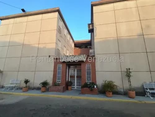 Apartamento En Venta En Zona Oeste ..mls 25-1900..kb