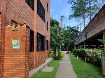 Apartamento en Alquiler , Parque Caiza