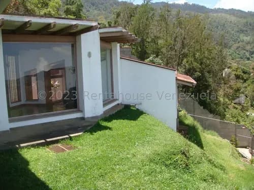 Casa En Venta En El Junko Country Club 26-15463 Wl