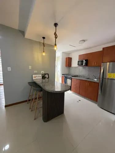 Henry Ofrece Apartamento En Venta Amoblado Y Equipado Urb El Rincon - Naguanagua Resd . Altavista Suites (solo Clientes) Hc-inp