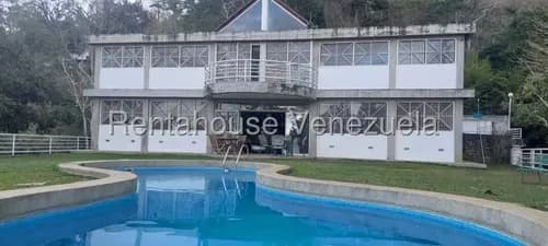 Casa En Venta Los Anaucos 26-16038
