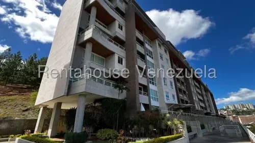 Apartamento Remodelado En Alquiler, Oportunidad, Urb. Escampadero