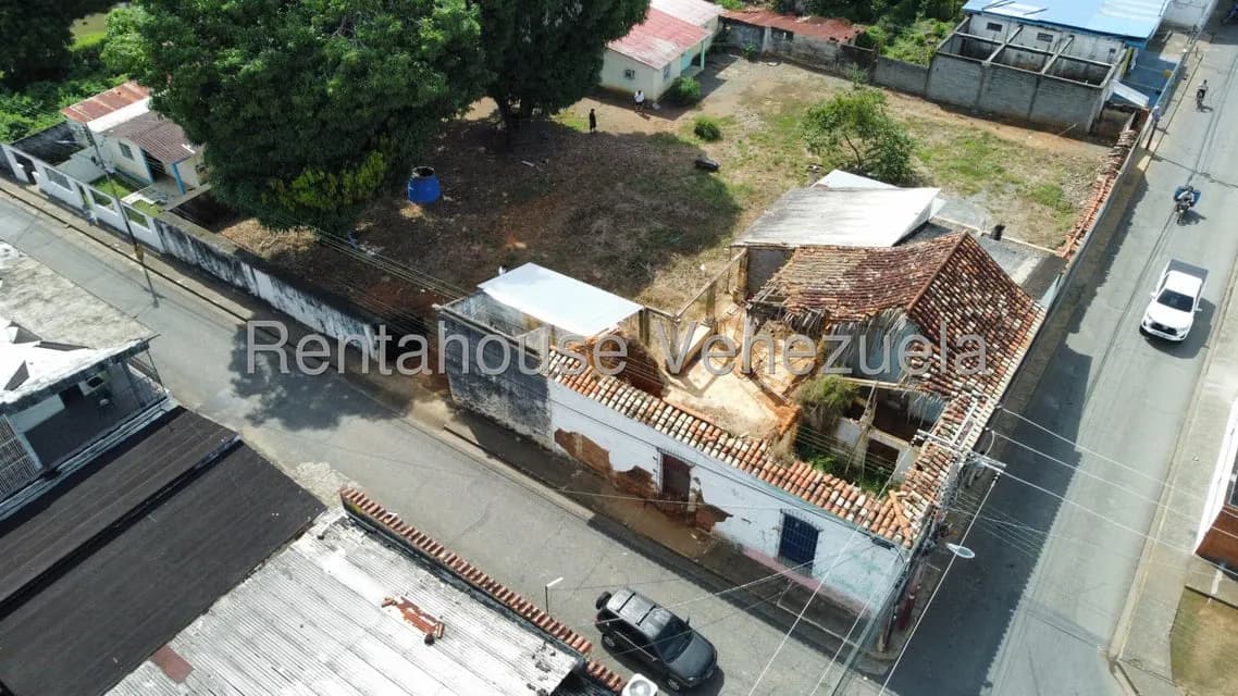 Terreno (Comercial) en Venta en Centro, Portuguesa