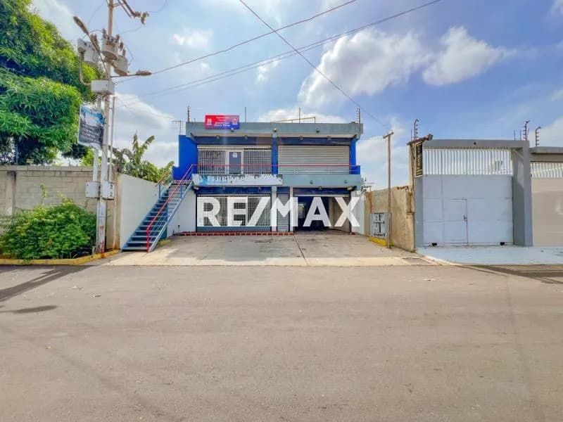Centro comercial en venta en la Avenida La Limpia de Maracaibo