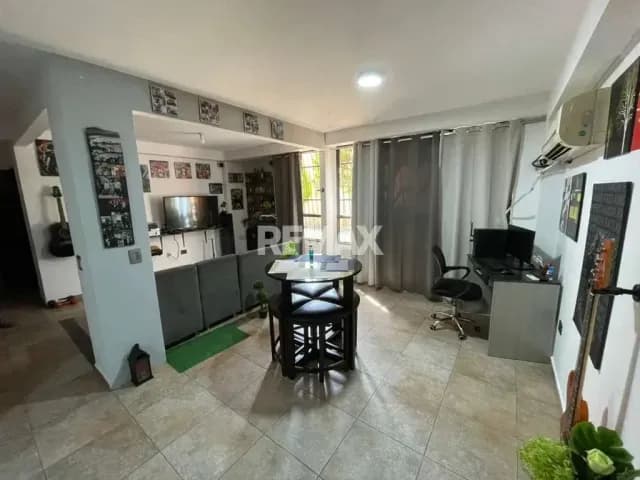 En venta Apartamento PLANTA BAJA en Residencias Los Tulipanes, sector Guayabal, Naguanagua