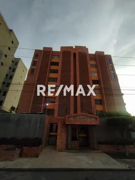 Apartamento Residencias El Golfo en Alquiler