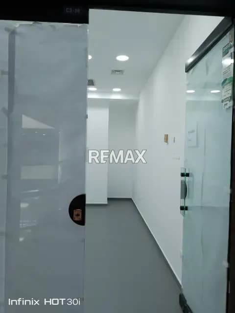 LOCAL COMERCIAL SANTA FE