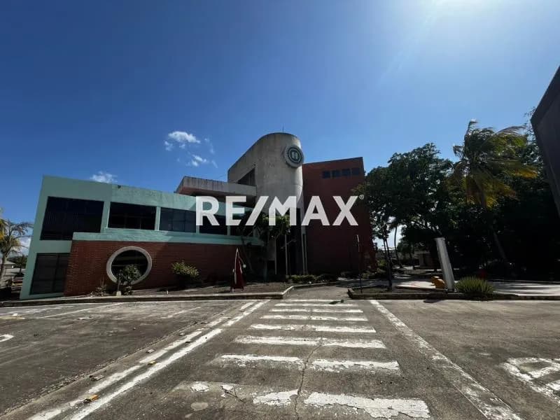 Complejo de Galpones en Venta Zona Industrial II Zona Oeste - Barquisimeto