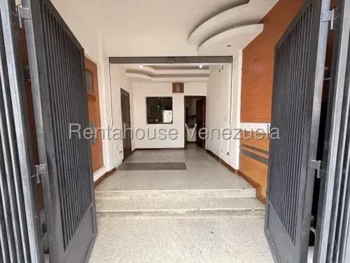 Inmuebles Milagros Nazareth Local En Alquiler En Barquisimeto Lara Zona Centro. Codigo Del Inmueble 26-20055 Economica Comercial Economico