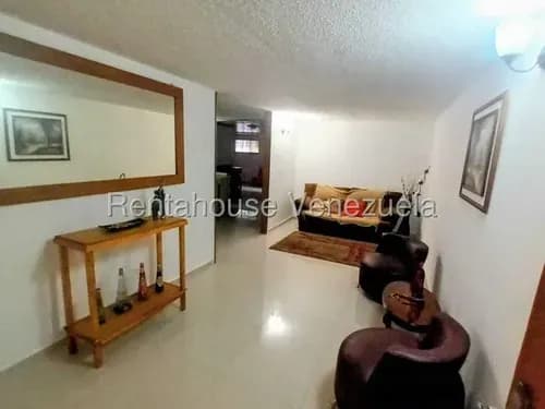 Fredxia Castillo Alquila Bello Apartamento Semi Equipado, En La Mora Cabudare. Piso Bajo. Fc # 26-20432.