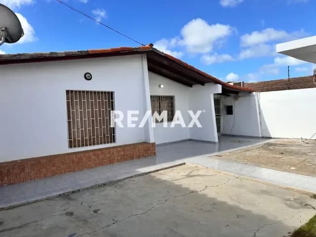 Casa en Venta en la Puerta Maraven
